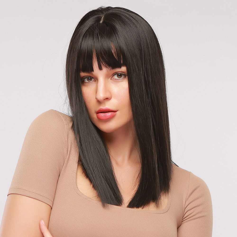 Natural Black Wig Natural Shoulder Length Straight Synthetic Wig With Bangs Resistant Hair Wig